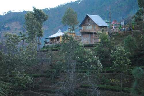 Himalayan Village Resort Kausani