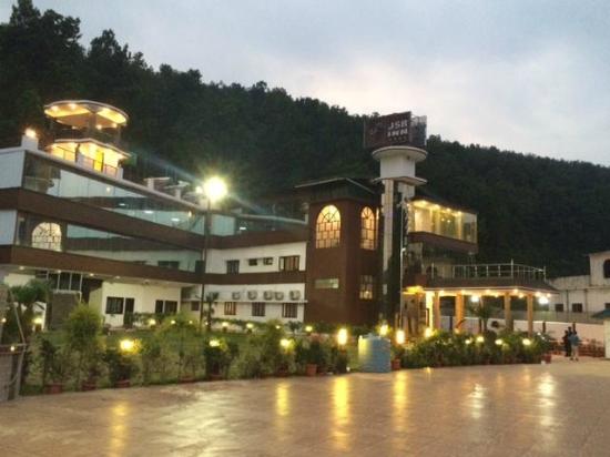 Hotel JSR Inn Dehradun