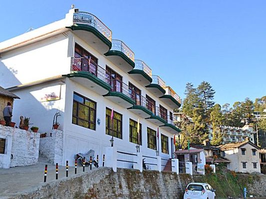 Hotel Sumit Kausani