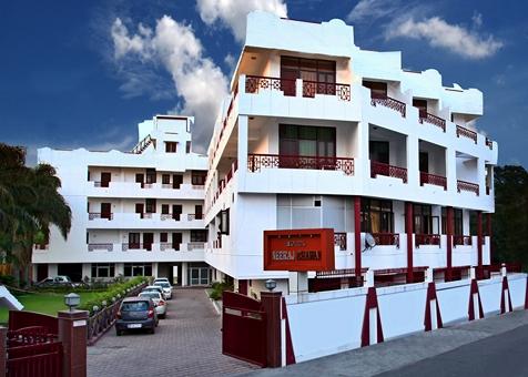 Hotel Neeraj Bhawan Rishikesh