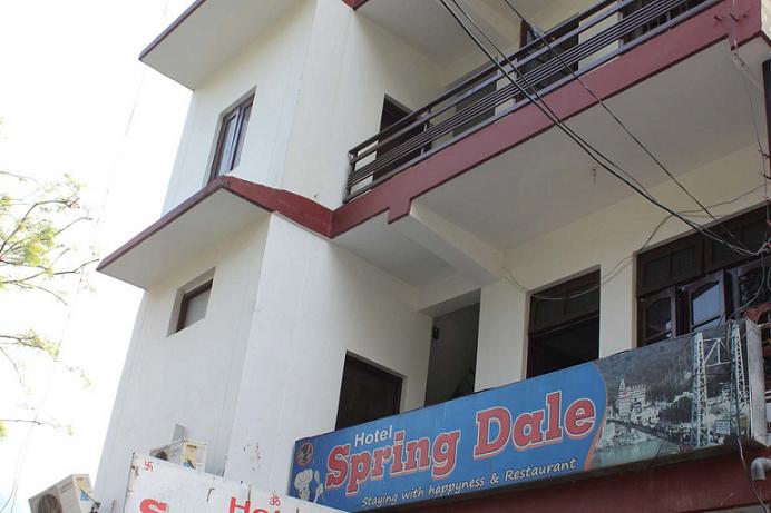 Hotel Spring Dale Rishikesh