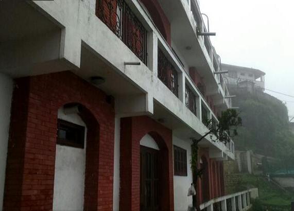 Hotel Glenroy Mussoorie