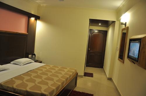 Hotel Abhinandan Grand Dehradun