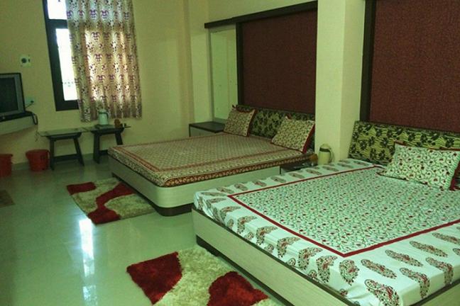 Kuber Guest House Dehradun