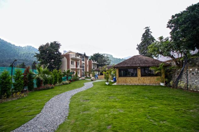 Hotel Chandra Bhimtal