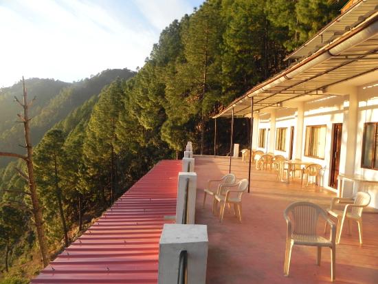 Bright Sunny Pines Hotels & Resort lansdowne