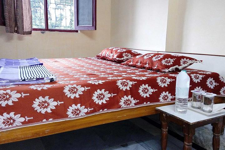 Laxmi Lodge Rishikesh