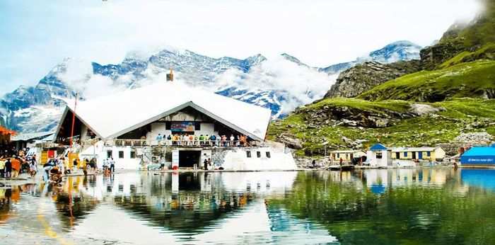 Hemkund Sahib Trek- Trekking Tour to Hemkund Sahib, Gar